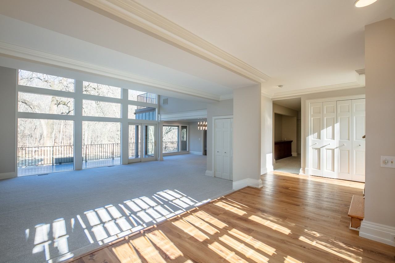 15 Brandywine Falls Rd #1 - Photo 3 of 40