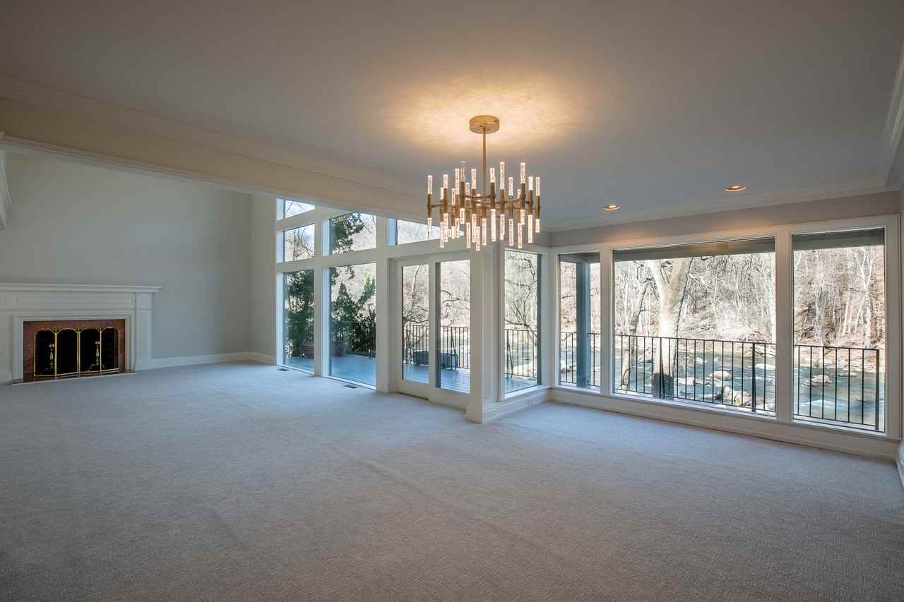 15 Brandywine Falls Rd #1 - Photo 7 of 40