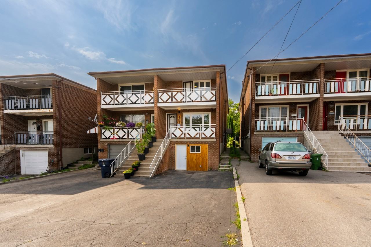 402 Kingston Road - Photo 2 of 27