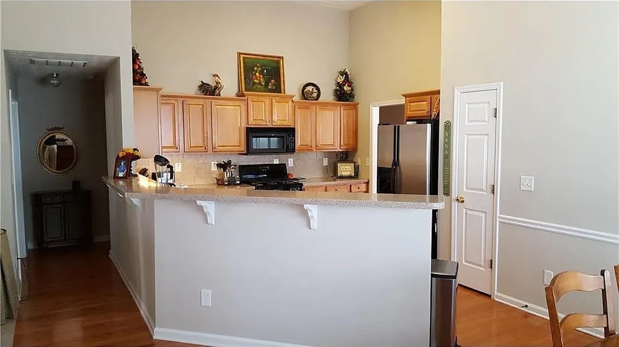 3492 Stoneleigh Run Dr - Photo 4 of 14