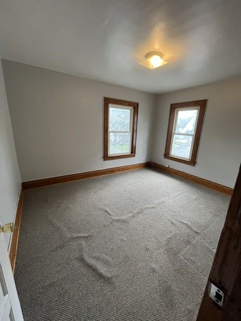 29 Trenaman St #1 - Photo 3 of 12