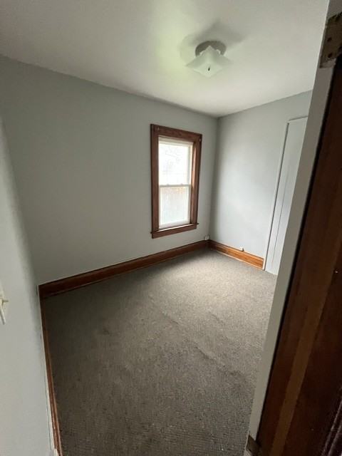 29 Trenaman St #1 - Photo 4 of 12