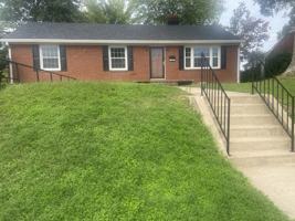 featured image of 144 Gloucester St #1