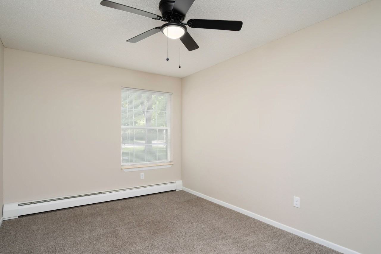Cottage Villas of Arden Hills (55+) - Photo 7 of 37