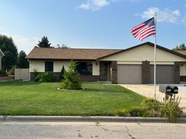 featured image of 1621 Southridge Dr #1621