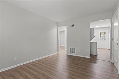 312 N 8th St #D - Photo 6 of 6