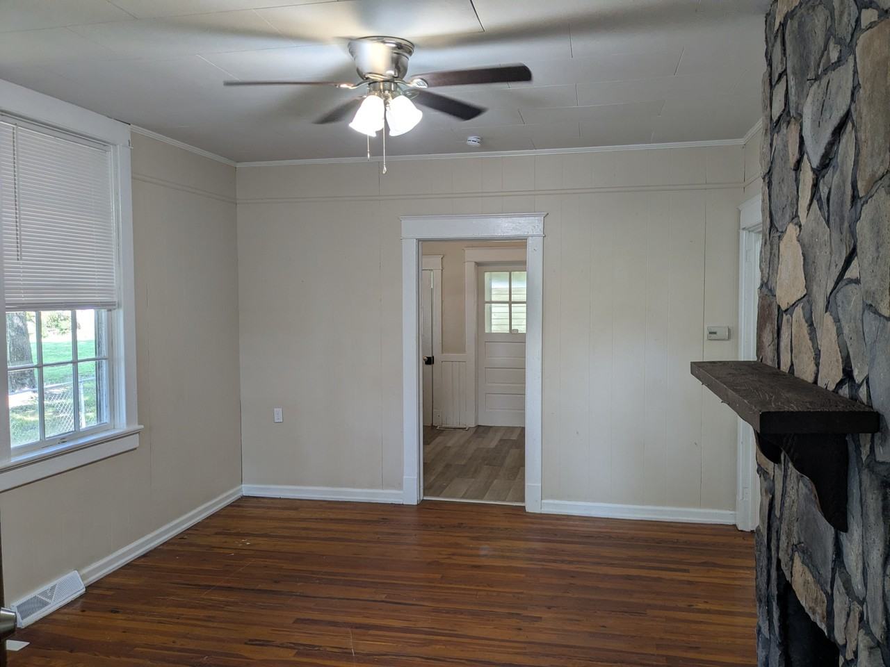 220 E 3rd St #1 - Photo 6 of 15