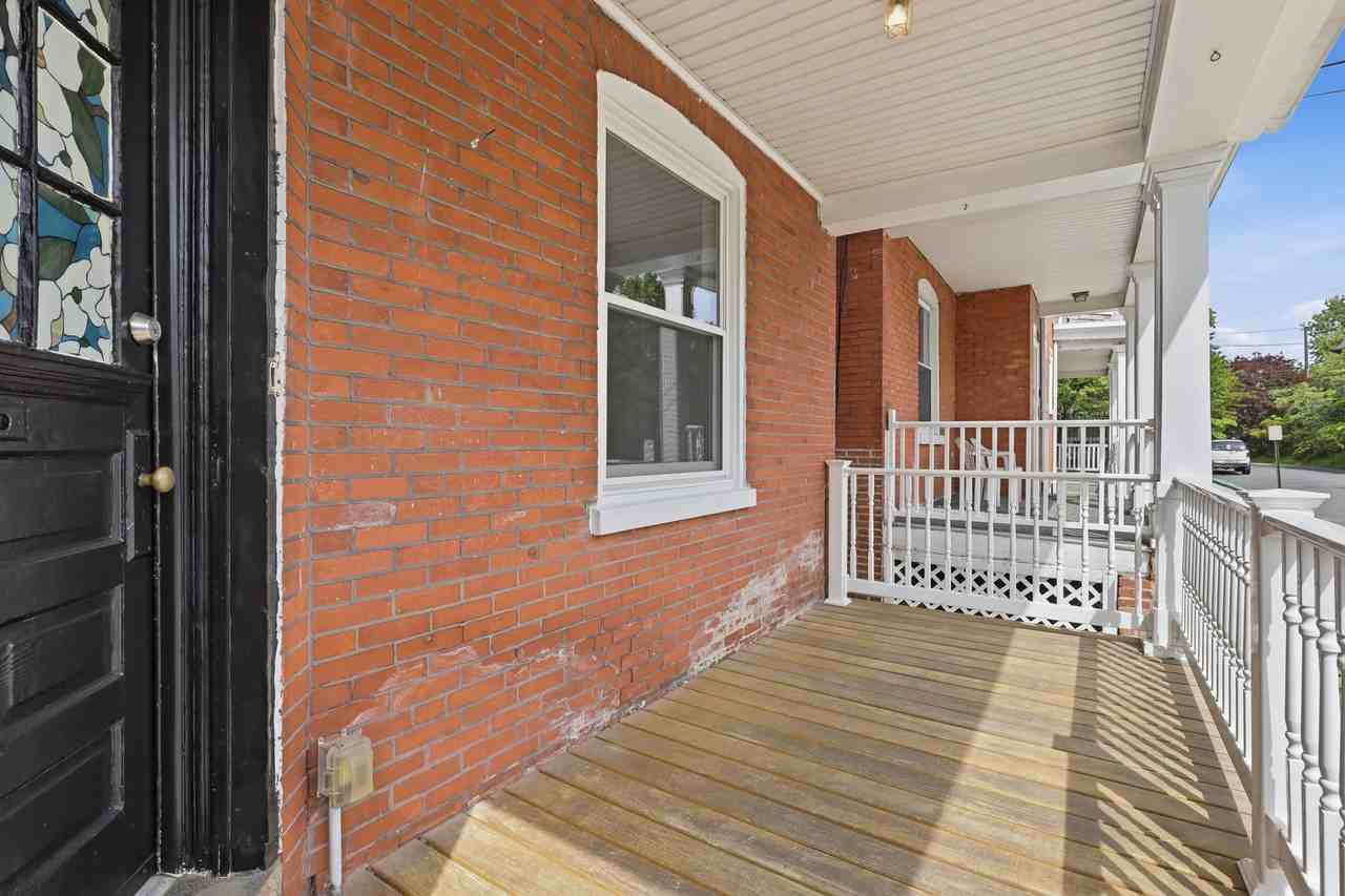 406 W 20th St #1 - Photo 2 of 25