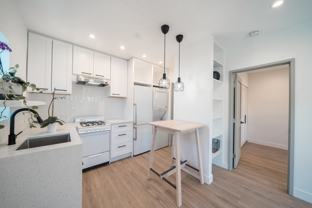 2540 1/2 Commonwealth Ave #1 - Photo 1 of 1