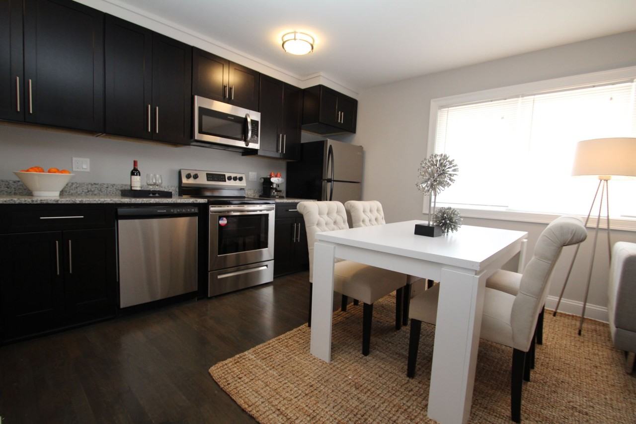 8 Union Ave LLC - Photo 2 of 10