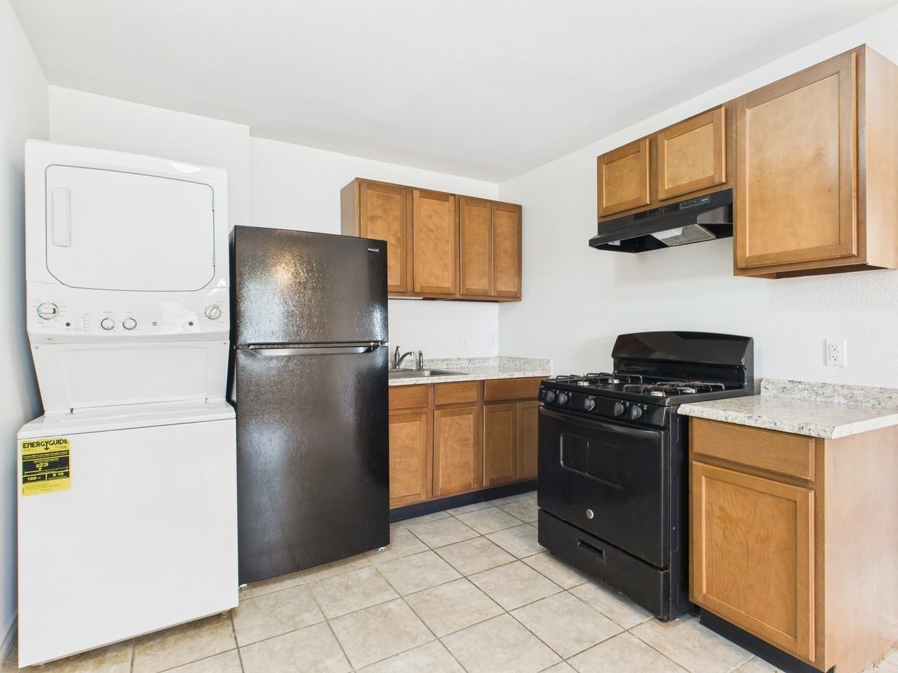 1900 Finfeather Rd #B - Photo 7 of 27