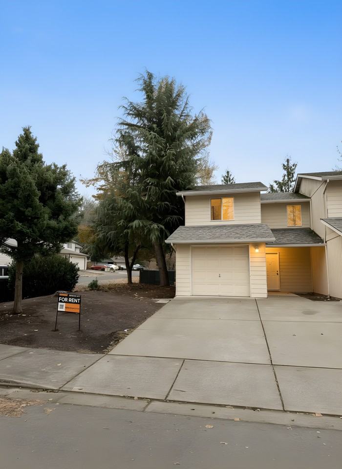 1048 Ridgefield Ct #1048 - Photo 2 of 8