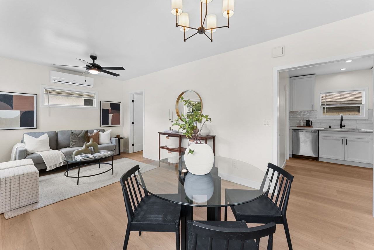 2556 B St - Photo 7 of 15