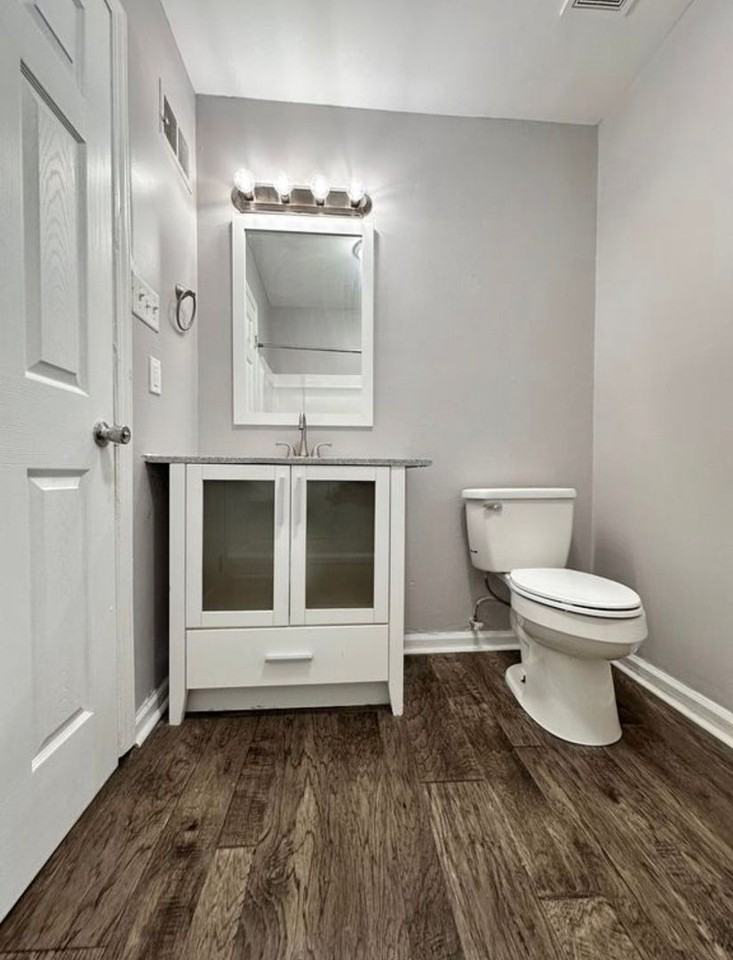 SpringView Apartments - Photo 2 of 8