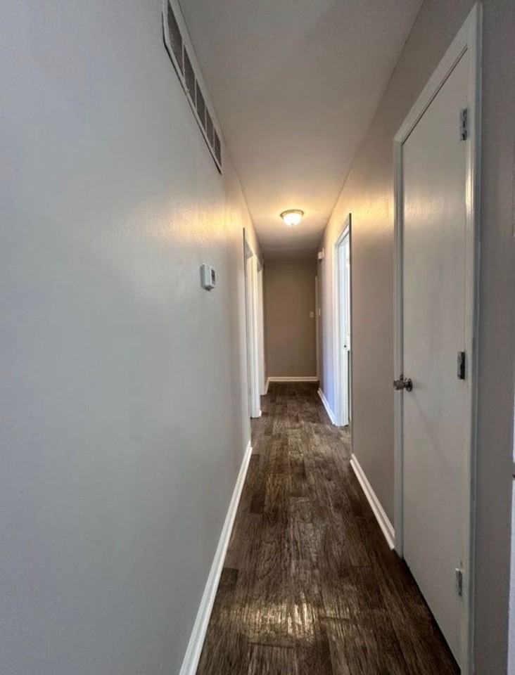 SpringView Apartments - Photo 3 of 8