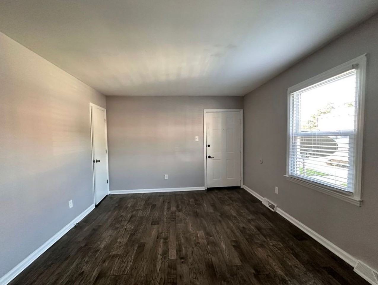 SpringView Apartments - Photo 5 of 8