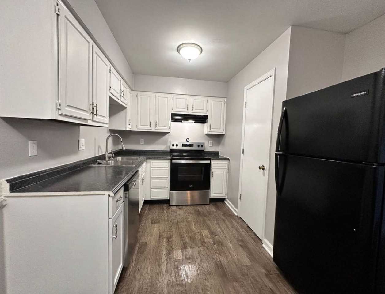 SpringView Apartments - Photo 7 of 8