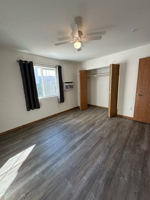 815 E Wisconsin St #515 - Photo 7 of 11