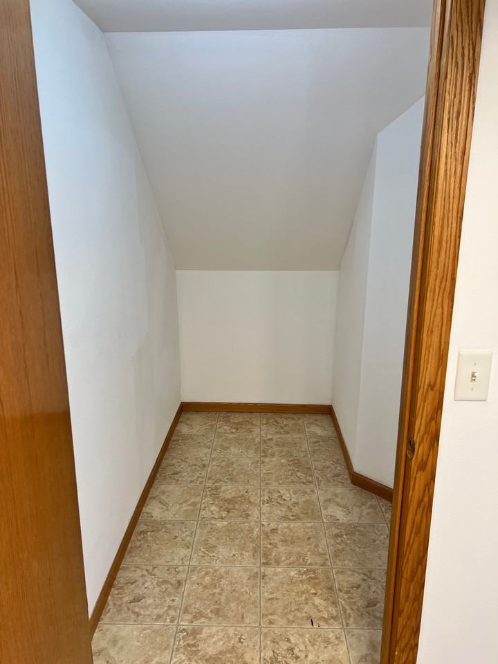 1530 W Pine St #312 - Photo 4 of 11