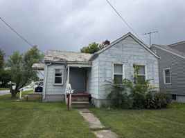 featured image of 1425 8th Ave #1