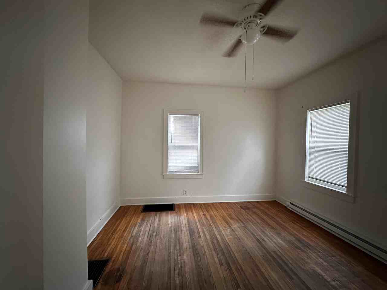 1425 8th Ave #1 - Photo 6 of 7