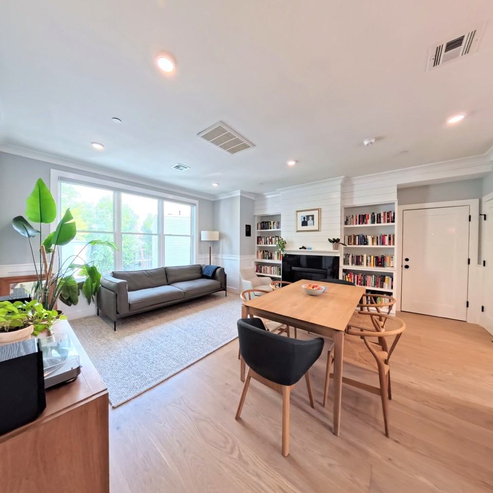 113 Beacon St #C - Photo 7 of 16