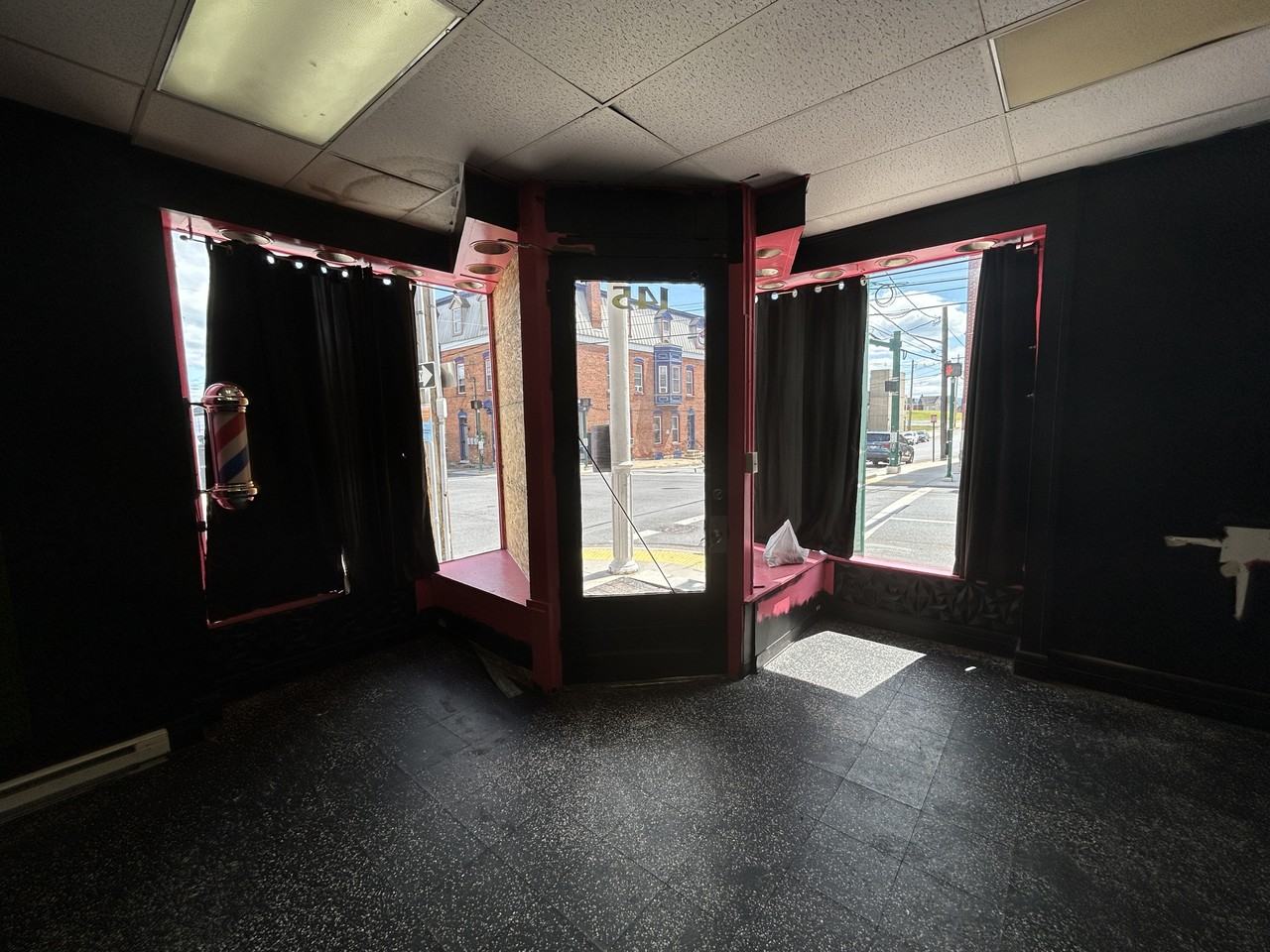 145 E Antietam St #1 - Photo 4 of 11