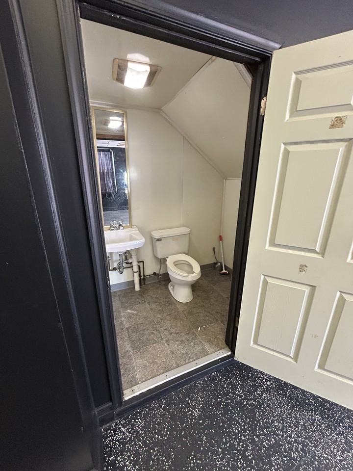 145 E Antietam St #1 - Photo 6 of 11