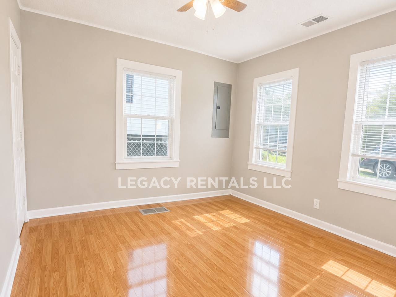 241 Evansdale Ave #1 - Photo 5 of 7