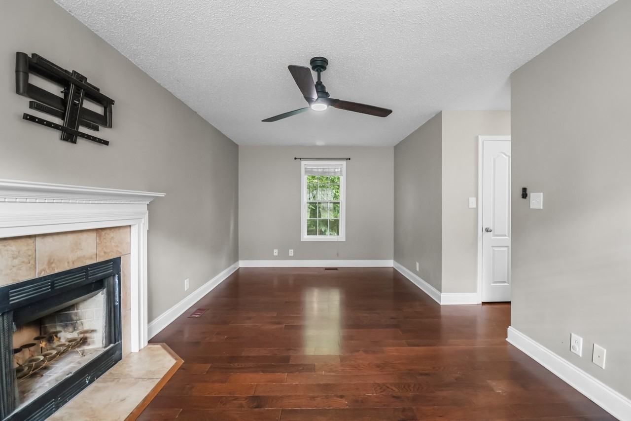 3795 Mcallister Dr #1 - Photo 7 of 34