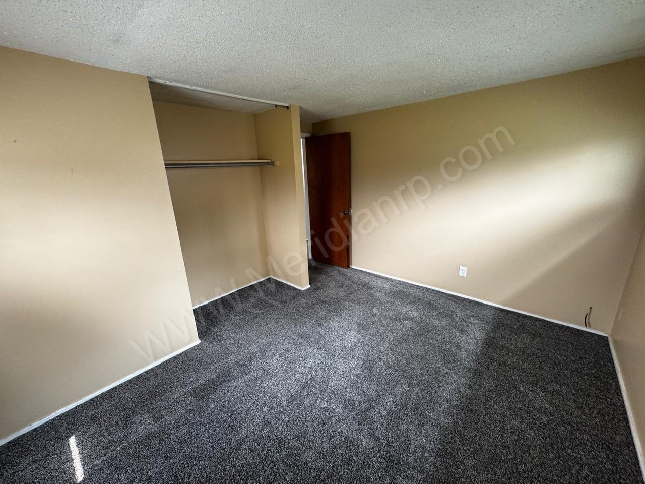 2607 Corvalis Ave #1 - Photo 5 of 12