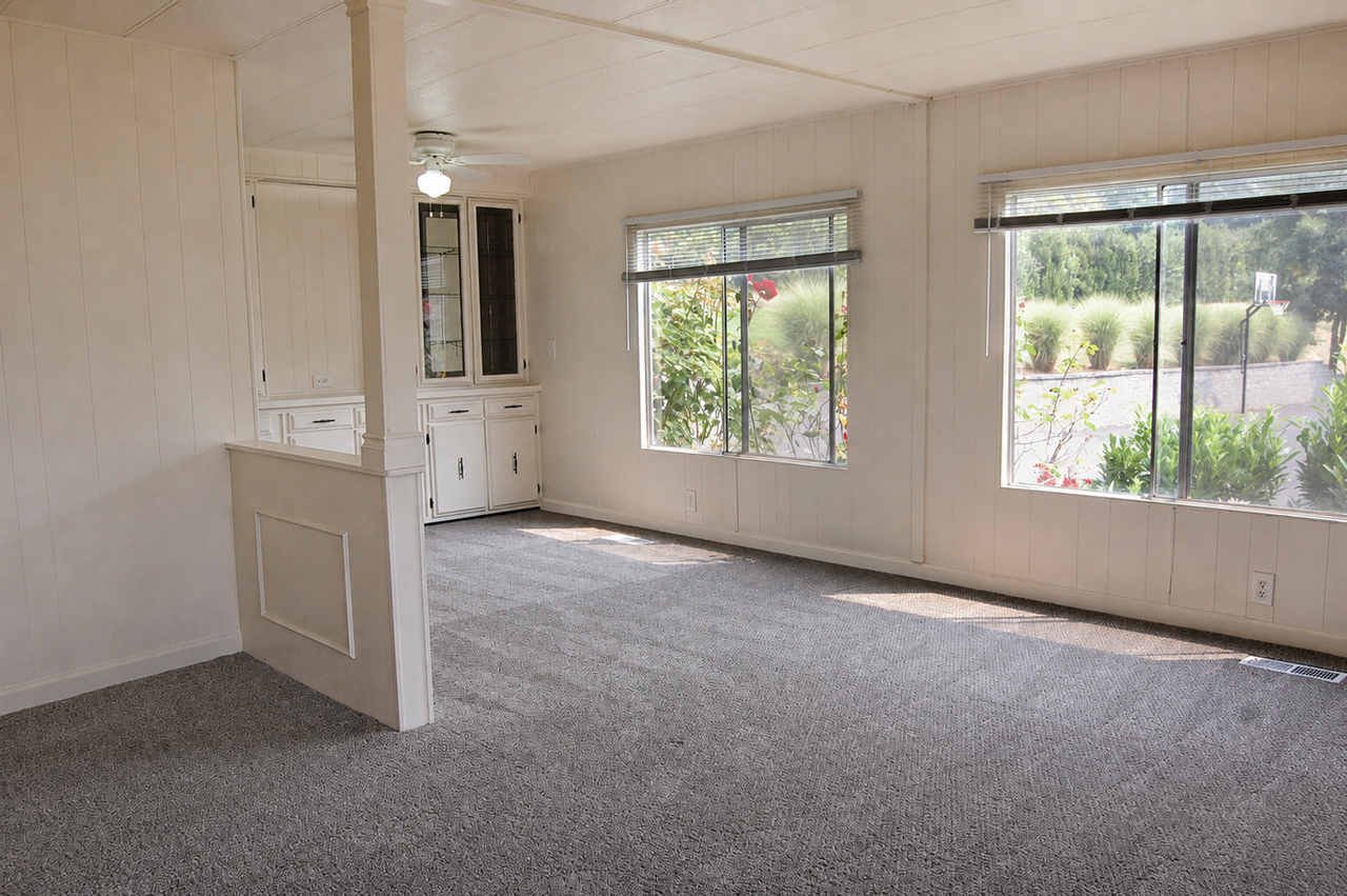 4550 Sw 5th Ave - Photo 5 of 37