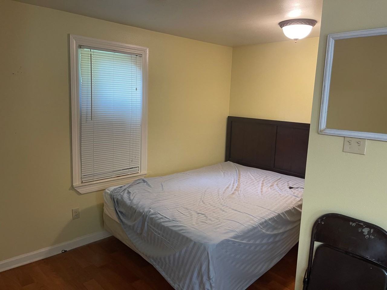 305 E Pine St - Photo 5 of 7