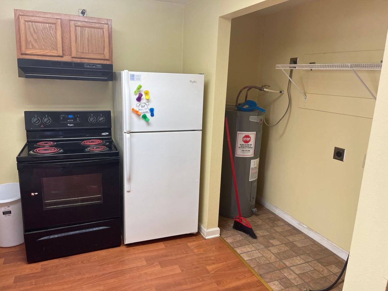 305 E Pine St - Photo 7 of 7