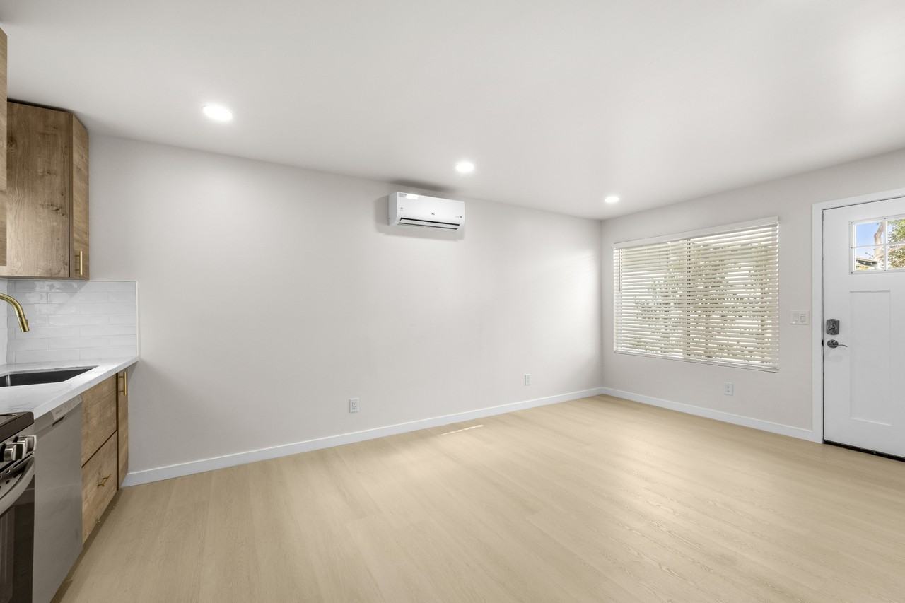 4469 Louisiana St #4469 - Photo 4 of 13
