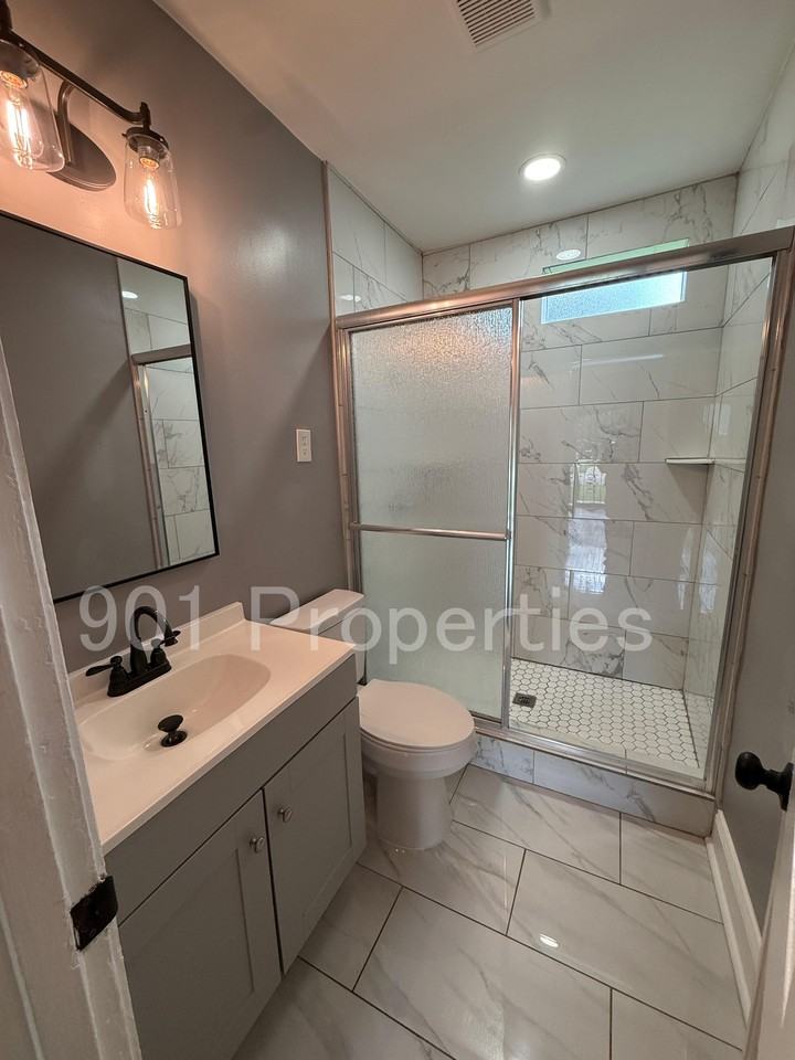 1096 Mcevers Rd #1 - Photo 7 of 19