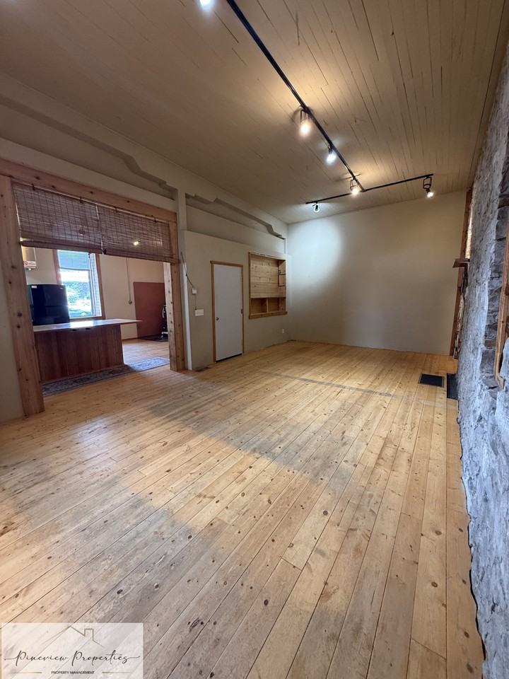 122 E Park St #122APT - Photo 6 of 34