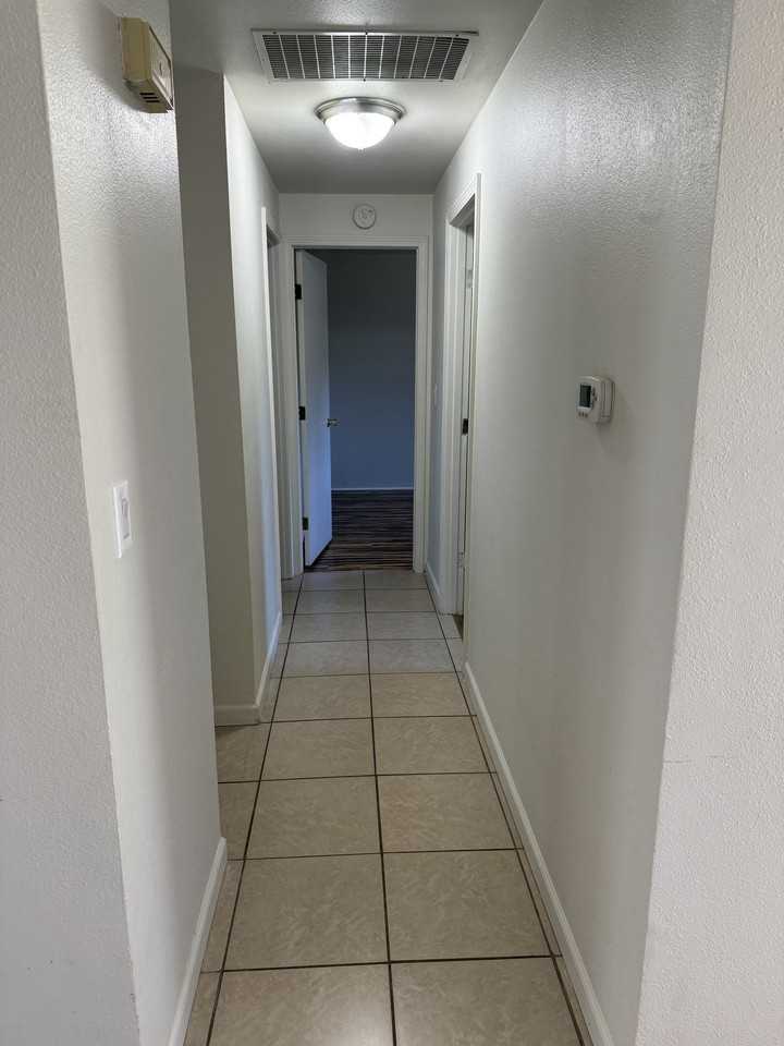 110 Isabell Ave #1 - Photo 6 of 7