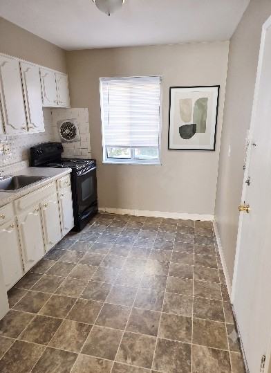 7701 Circle Drive - A #A - Photo 6 of 8