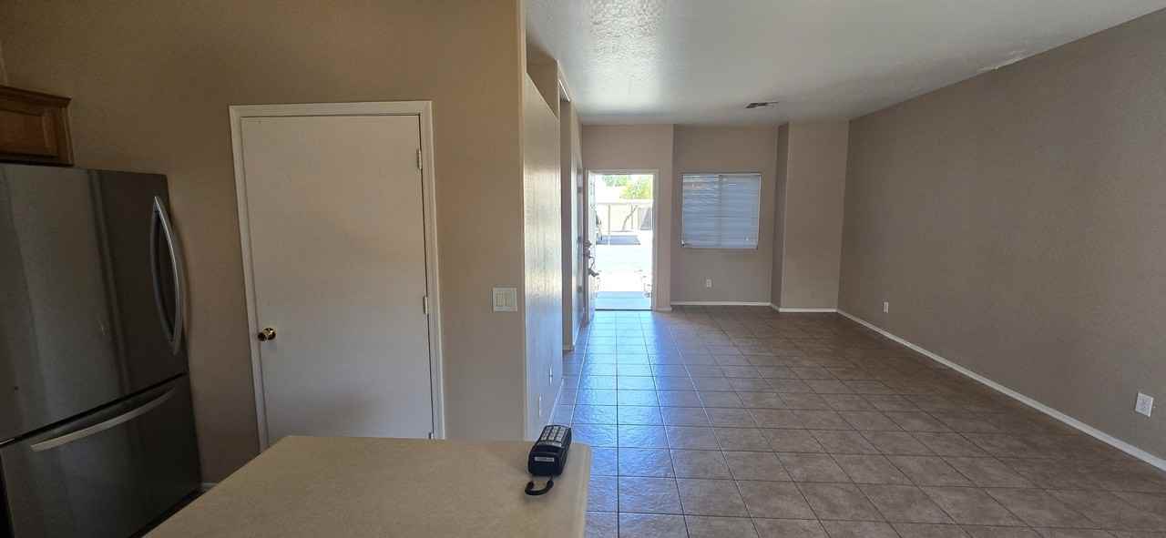 2300 East Magma Road - 145Unit 145 #145 - Photo 4 of 18