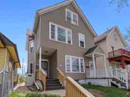 featured image of 3123 W Garfield Ave #3125