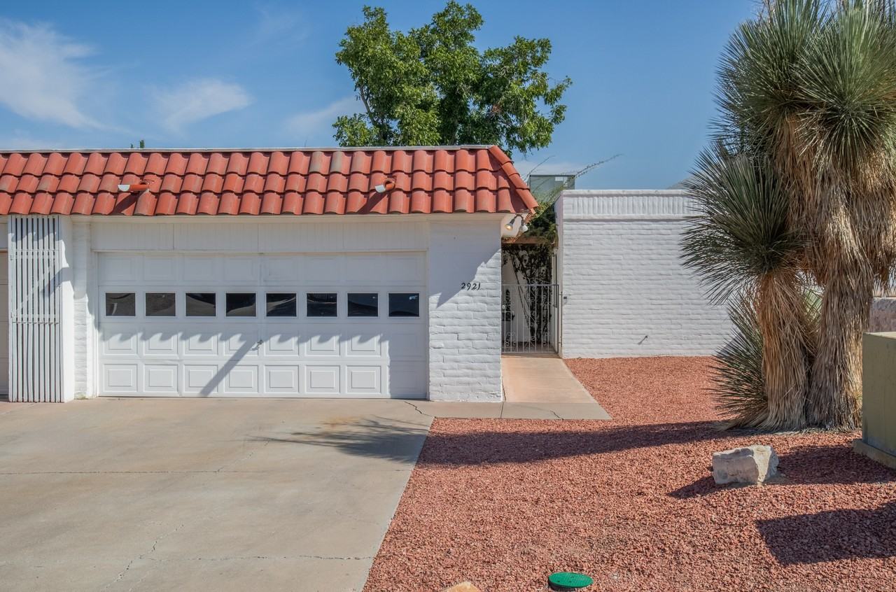 2921 Valle Vis #1