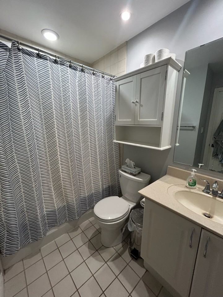 1 Leaside Park Drive #505 - Photo 5 of 7