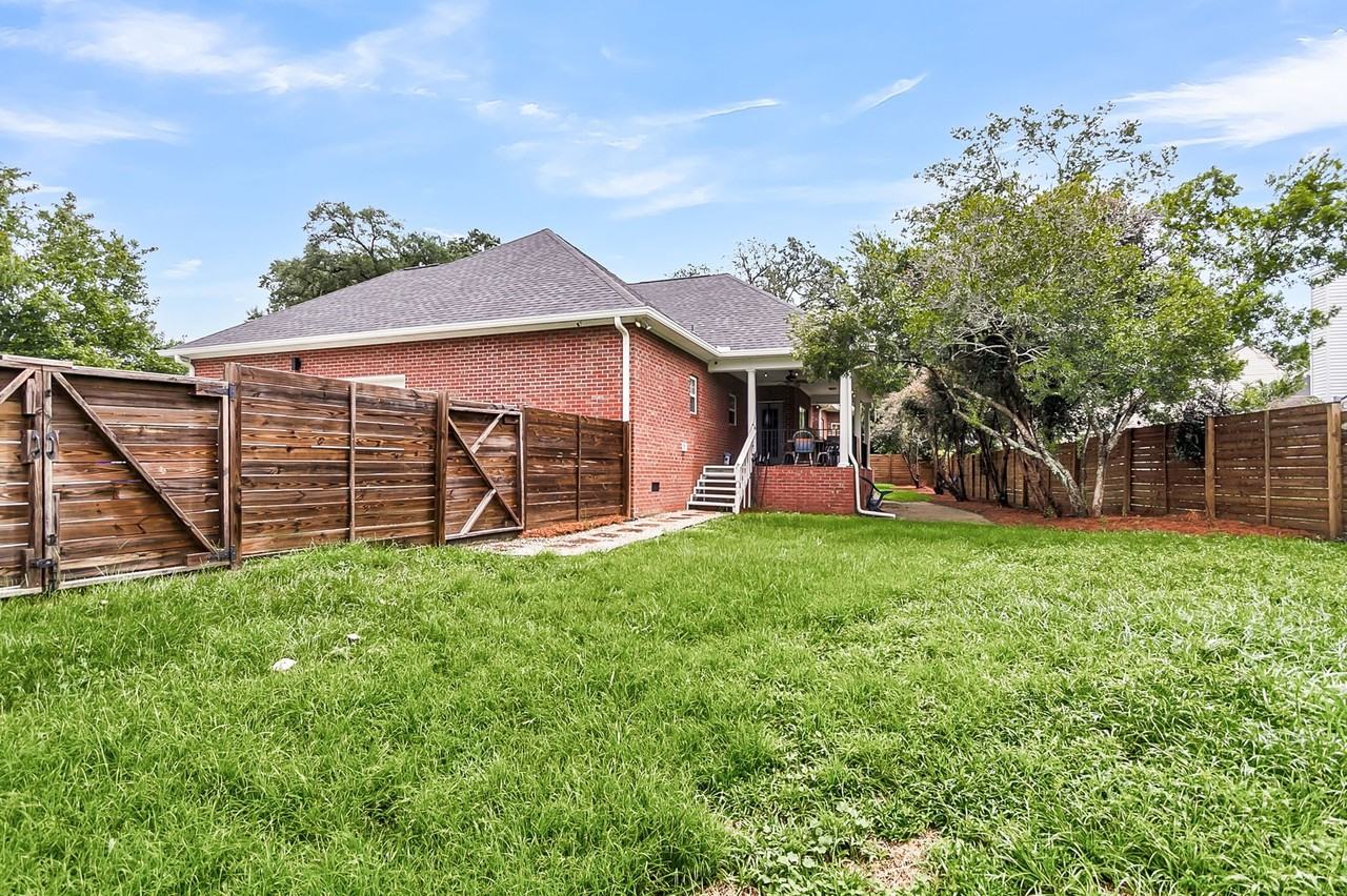 5049 Spaniel Dr #1 - Photo 7 of 47