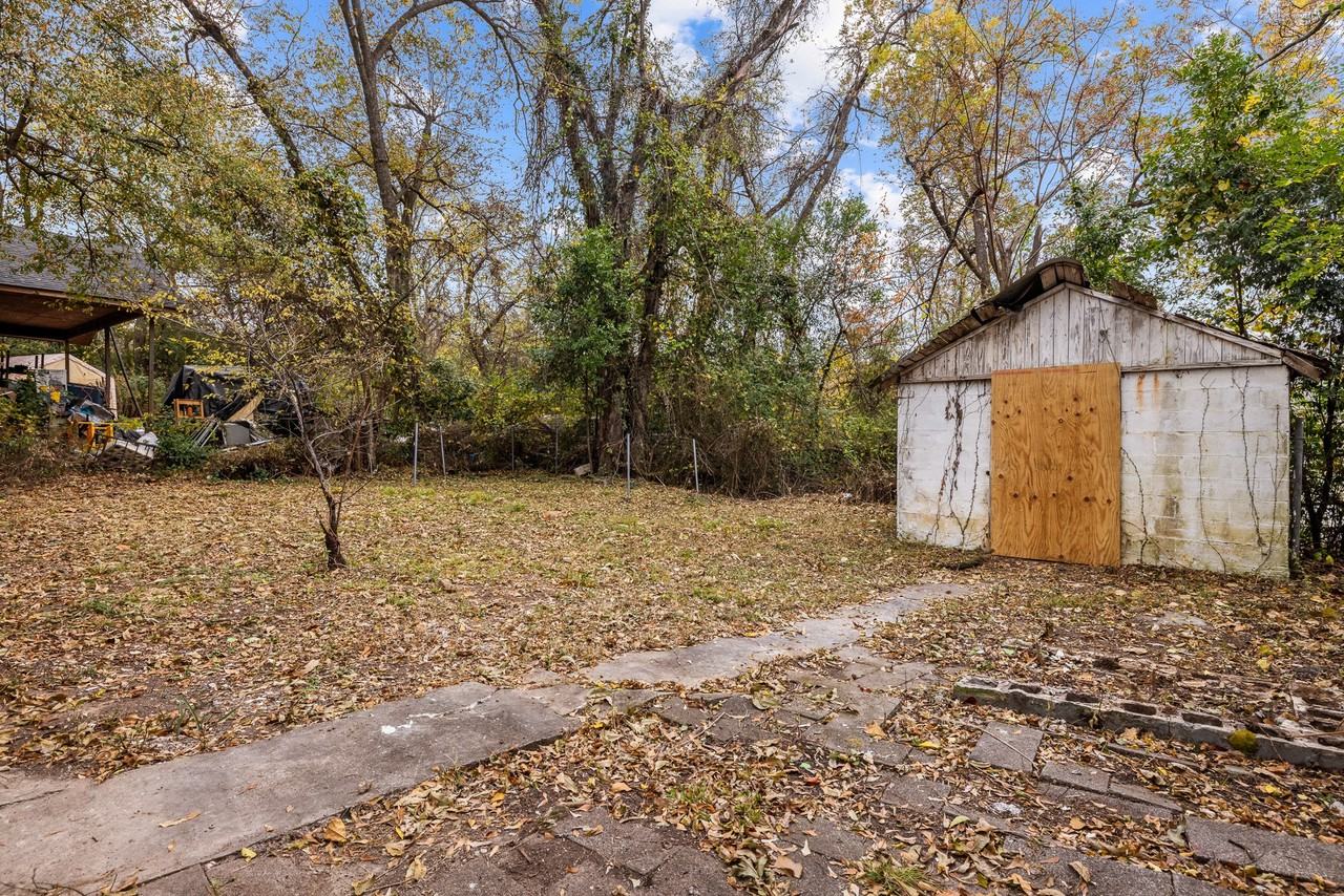 2113 Rambow Ave Sw #1 - Photo 6 of 16