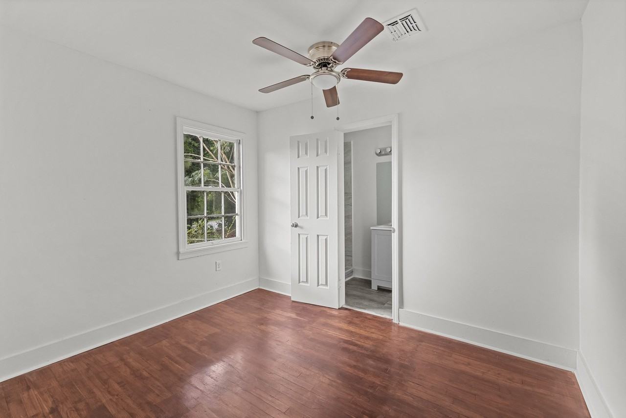 2537 3rd St Ne #1 - Photo 5 of 17