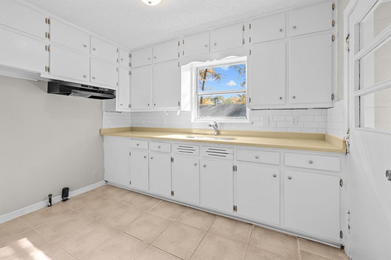 7404 Paris Ave #1 - Photo 6 of 17