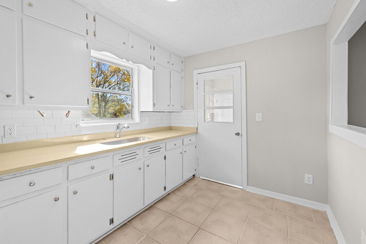 7404 Paris Ave #1 - Photo 7 of 17