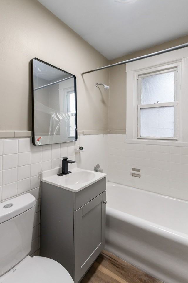 8212 Toddy Ave #1 - Photo 5 of 18