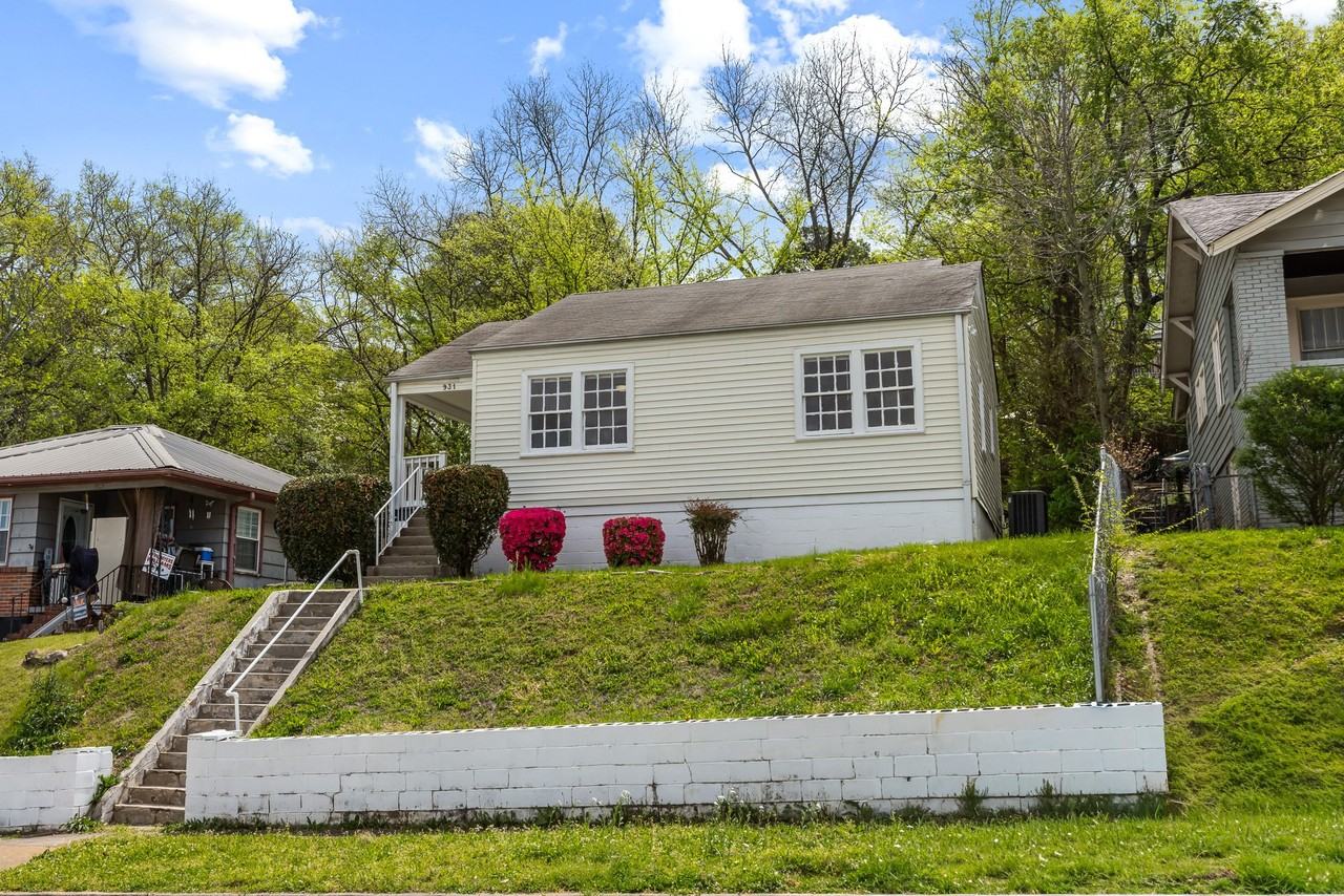 931 41st Street Ensley #1 - Photo 4 of 17
